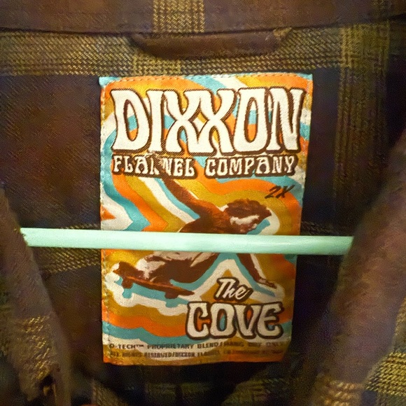 DIXXON Cove - Picture 2 of 3